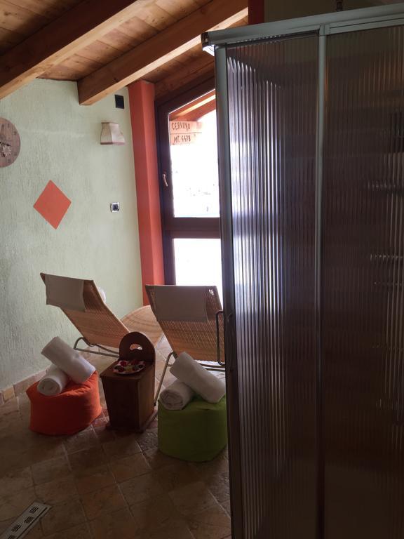 Hotel Meublé Gorret Breuil-Cervinia Extérieur photo