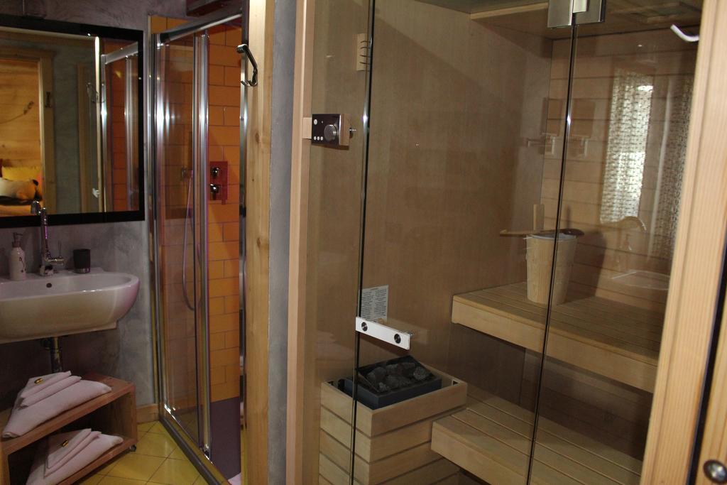 Hotel Meublé Gorret Breuil-Cervinia Extérieur photo